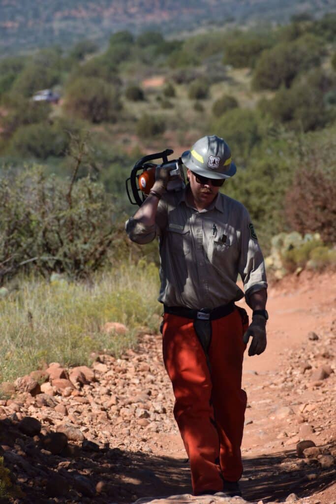 <strong>Tread Lightly! Impact Report:</strong> Outlaw Trail Rehabilitation Project AYhBR9mw 683x1024
