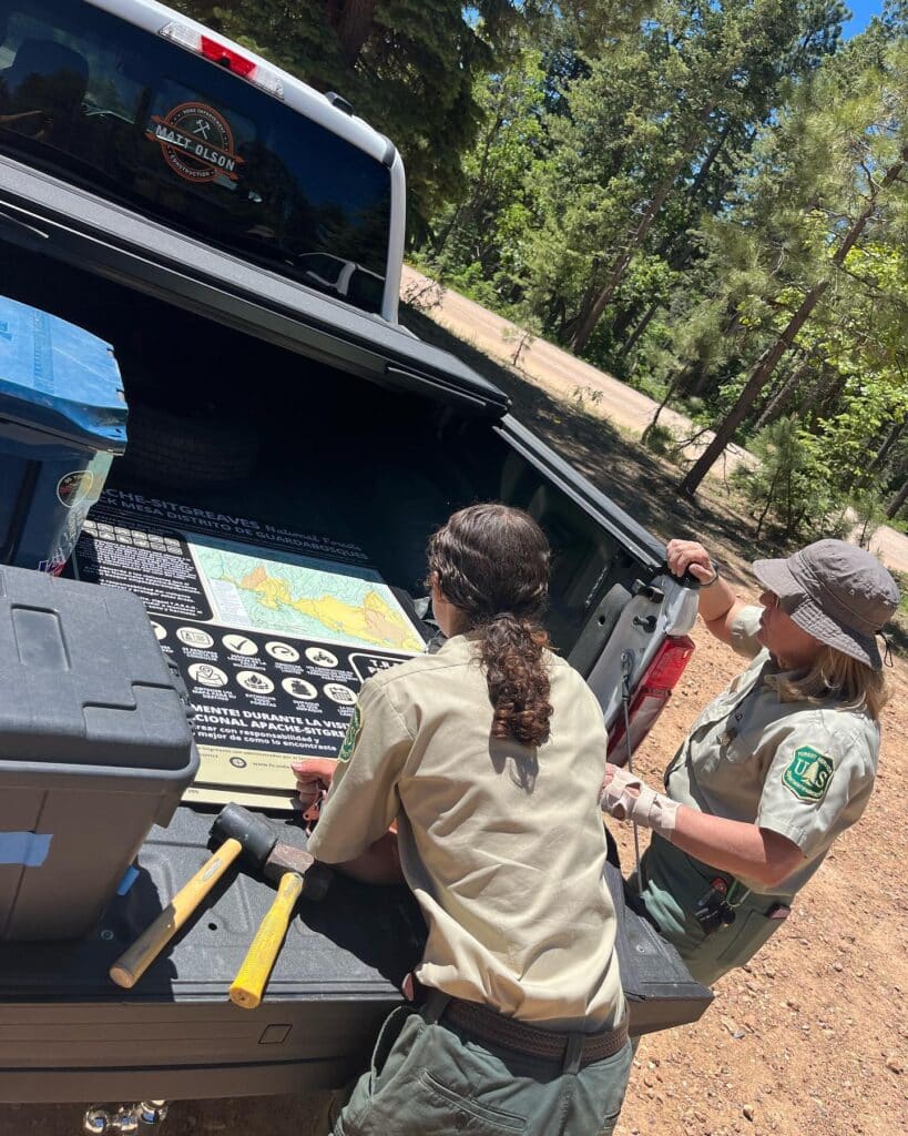 Tread Lightly! Impact Report: Rim Lakes Bilingual Kiosk and Sign Install 354048506 10226712753918170 2321291098962497774 N 819x1024