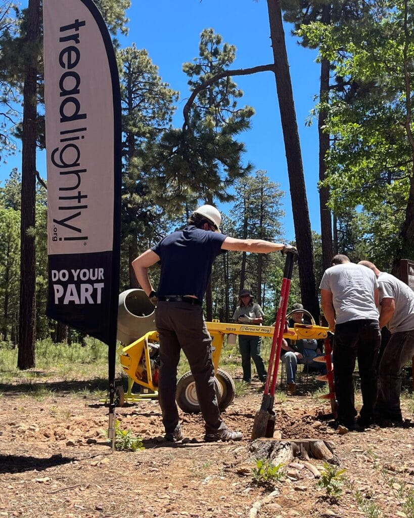 Tread Lightly! Impact Report: Rim Lakes Bilingual Kiosk and Sign Install 354054038 10226712753838168 5494652506474184112 N 819x1024