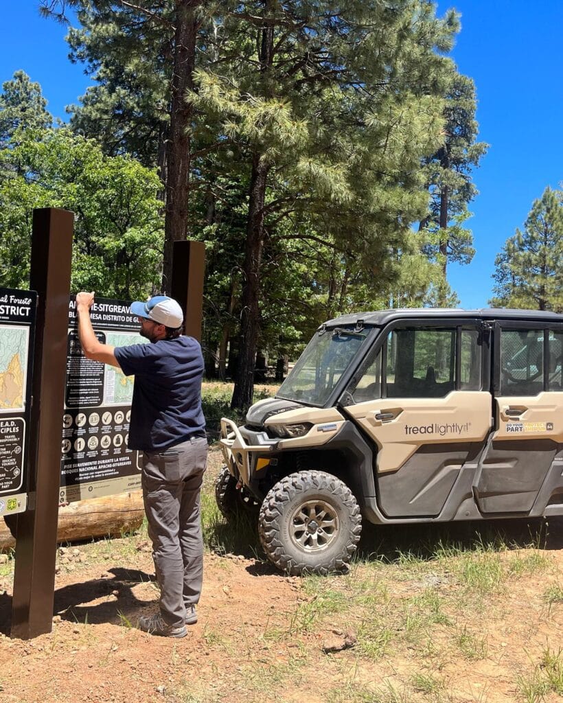 Tread Lightly! Impact Report: Rim Lakes Bilingual Kiosk and Sign Install 355104456 10226712754038173 6152239617096251105 N 820x1024