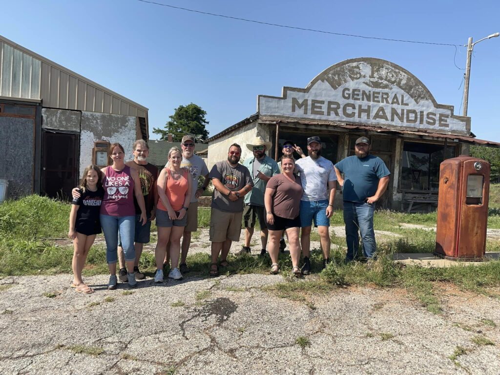 Tread Lightly! Impact Report: Sugar Creek Loop Cleanup 355999186 1988432188160870 5092968535905182415 N 1024x768