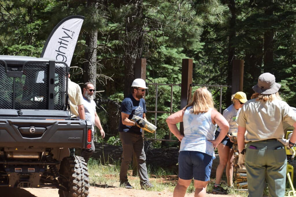 Tread Lightly! Impact Report: Rim Lakes Bilingual Kiosk and Sign Install DSC 0119 1024x683