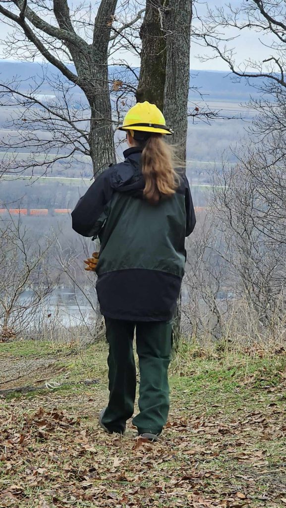 Tread Lightly! Impact Report: Shawnee National Forest Eclipse Vista Improvement Received 445297894810633 577x1024