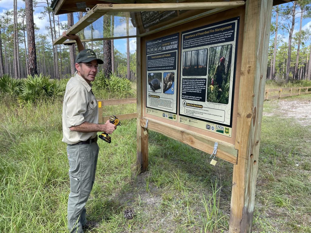 Tread Lightly! Impact Report: Osceola National Forest Kiosk and Sign Installation: Skinny Dip and Swarthout OHV Trailheads IMG 1026 Swarthout OHV 2 1024x768