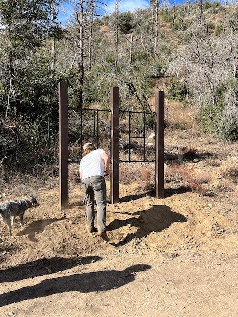 Tread Lightly! Impact Report: Pioneer Pass Kiosk Installation IMG 4060 1 Rotated