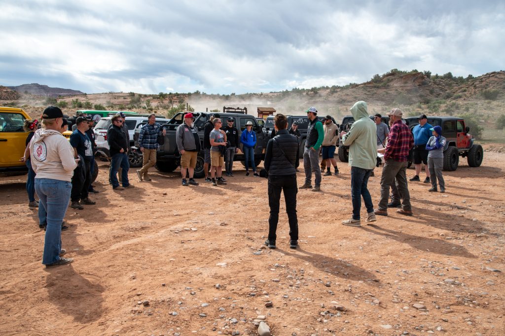 Tread Lightly! Impact Report: Top of the World Fencing and Kiosk Project 20250415 TL Moab TOTW Trail Clean Up 6895 1024x683